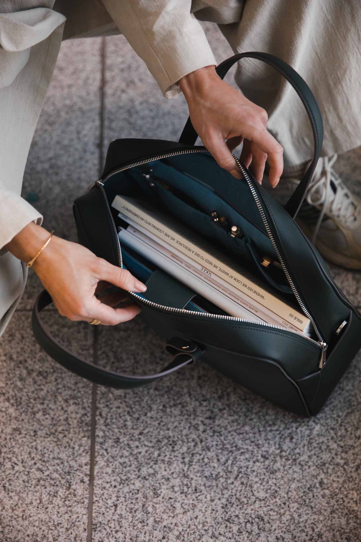 Bowler - forest green - Image 5