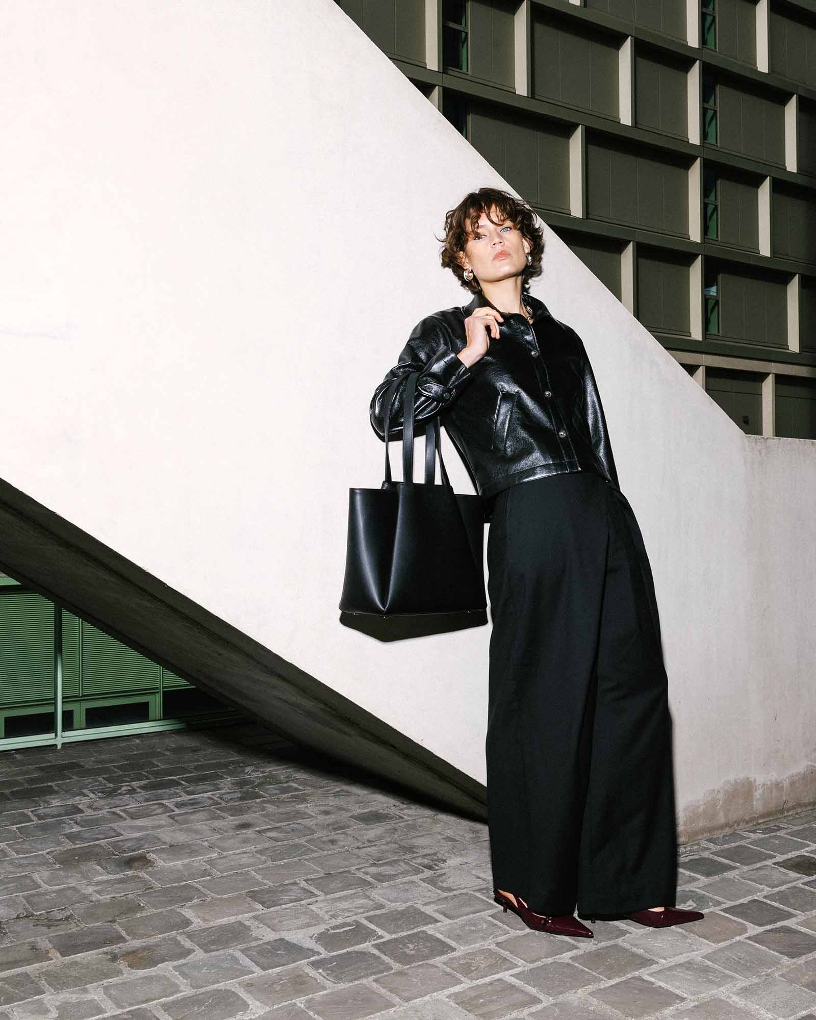 Midi Pyramid - black - Image 4