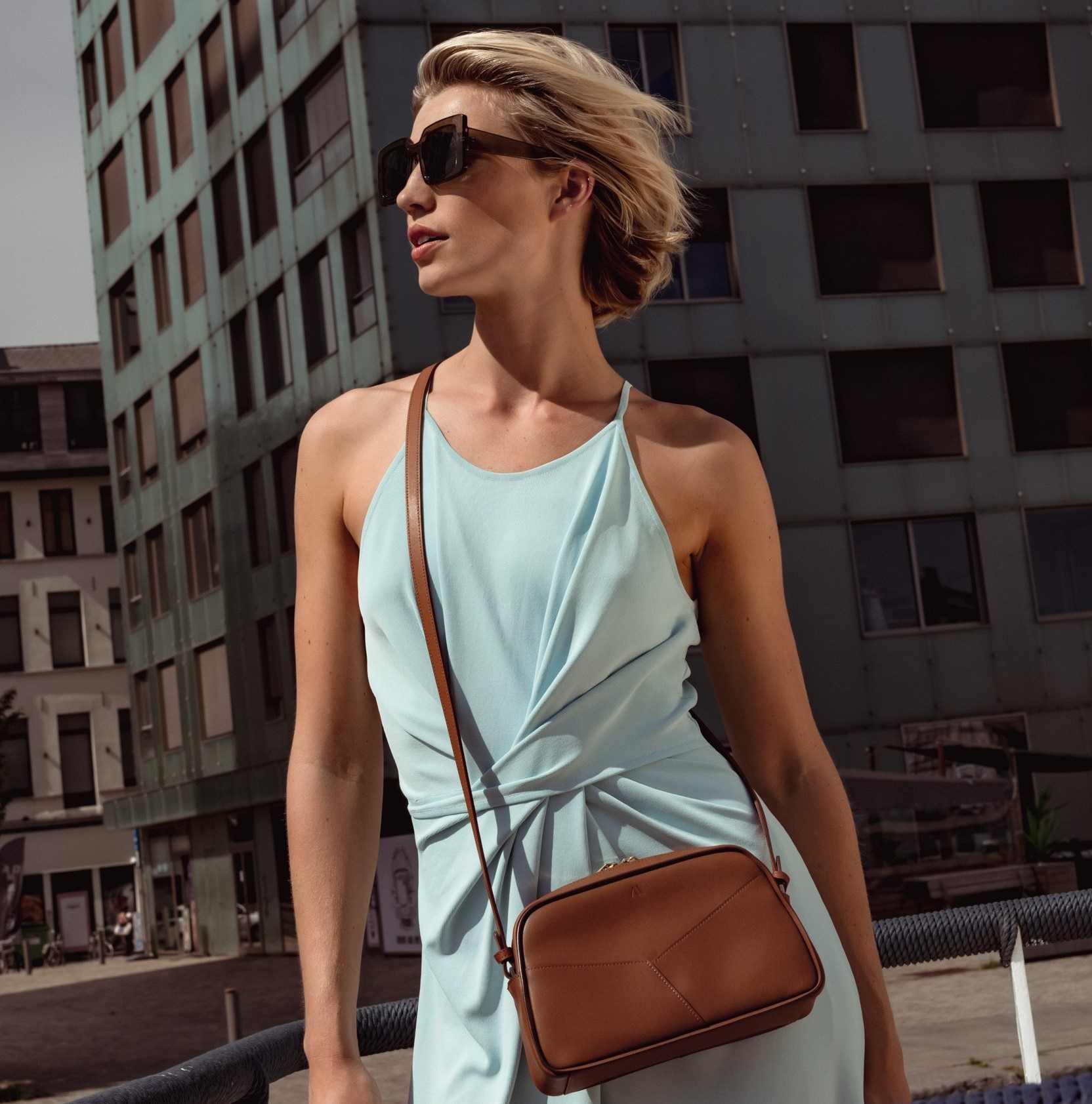 Mini Bowler - cognac - Image 3