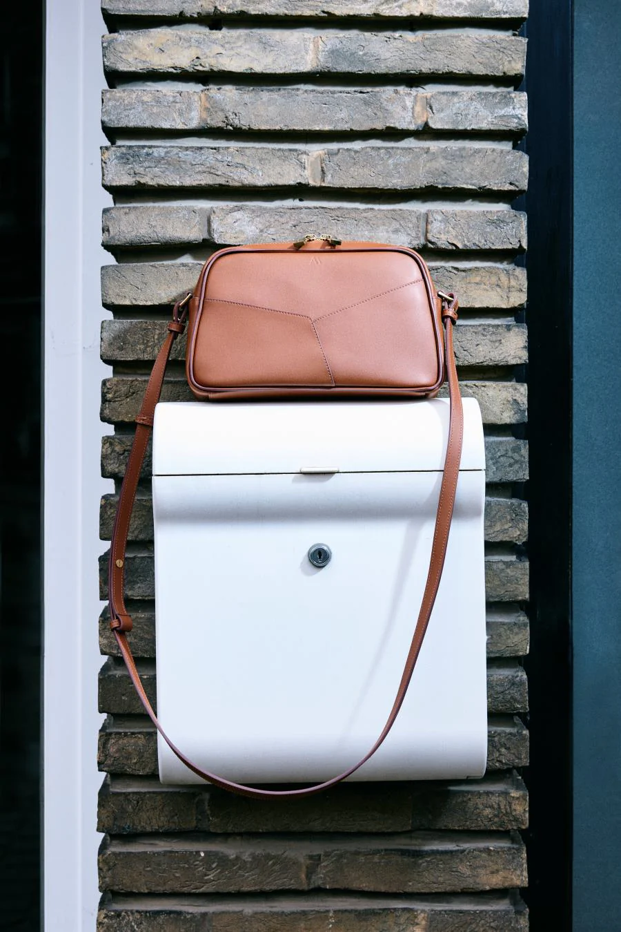 Mini Bowler - cognac - Image 5