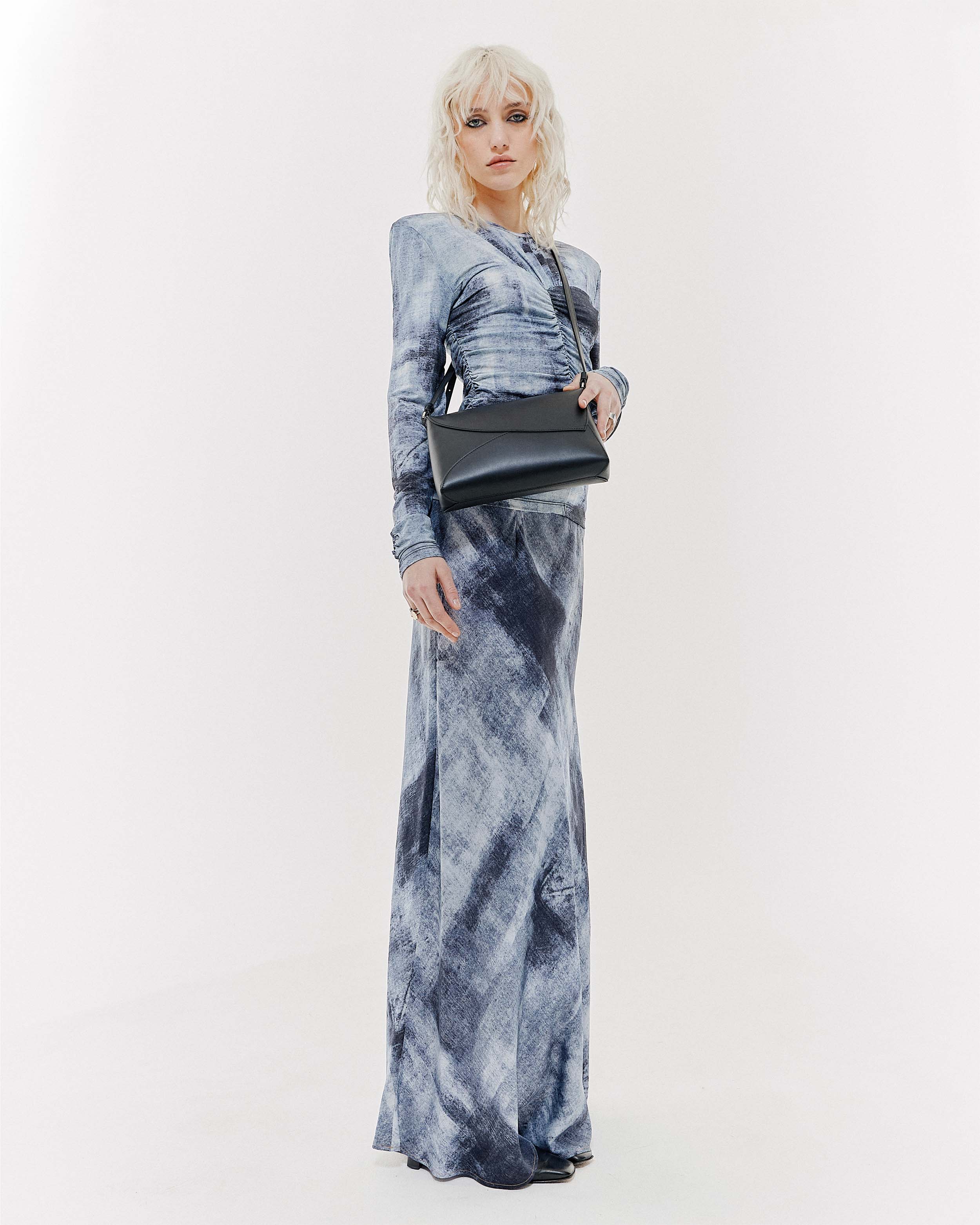 Rebel Clutch - soft touch black - Image 4