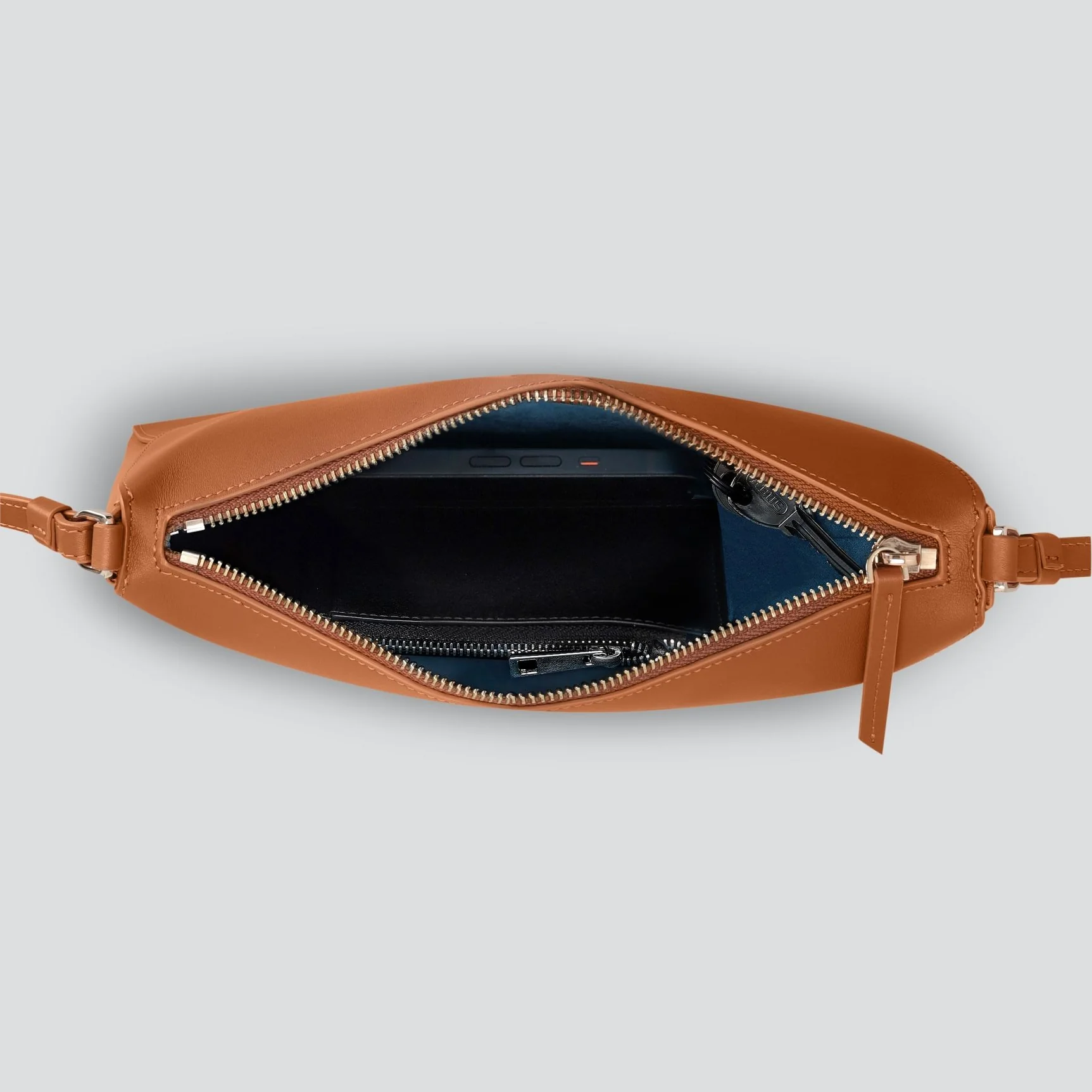 Rebel Clutch - soft touch cognac - Image 3